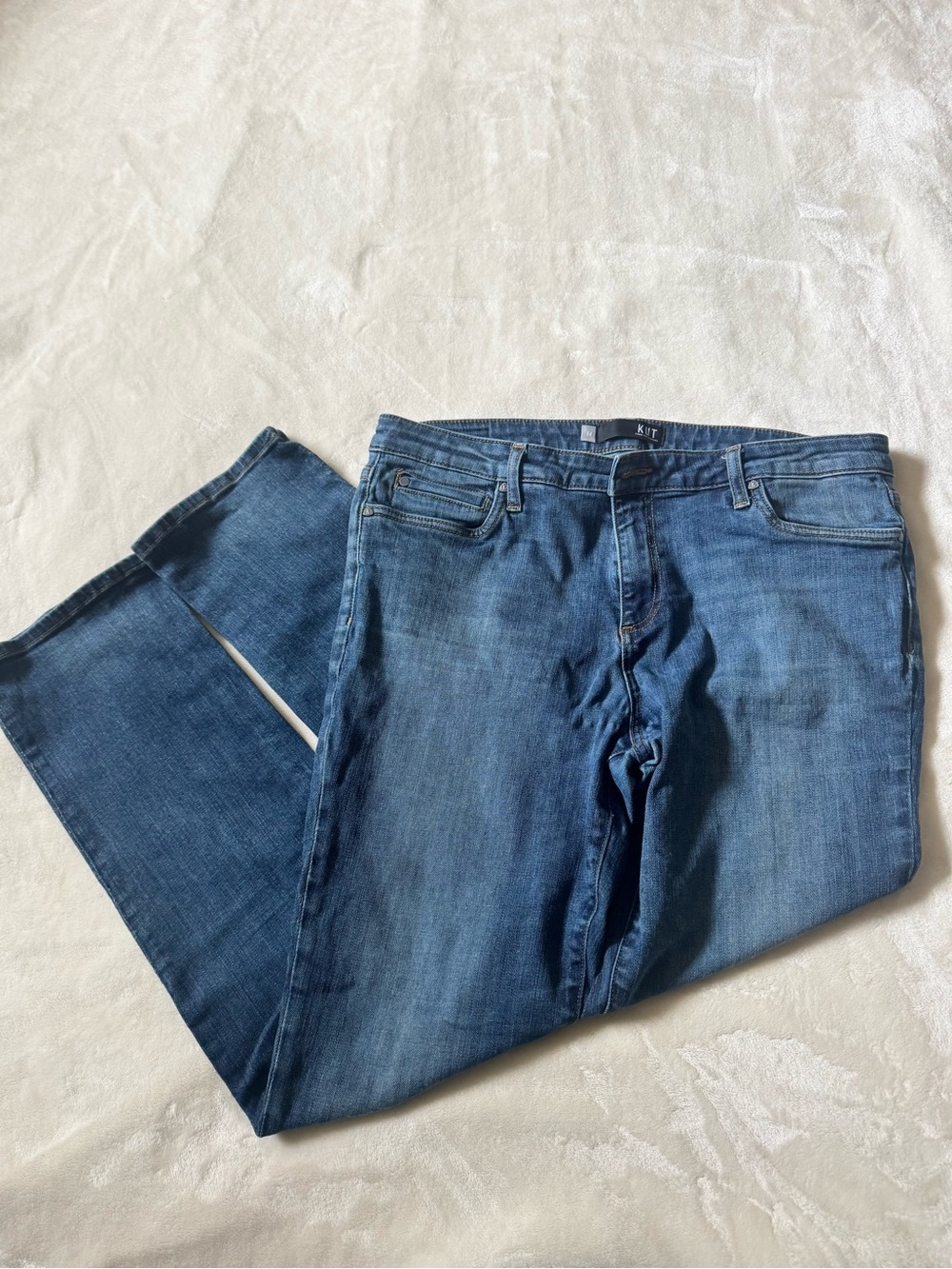 Kut from the Kloth Medium Blue Women's Straight Jeans